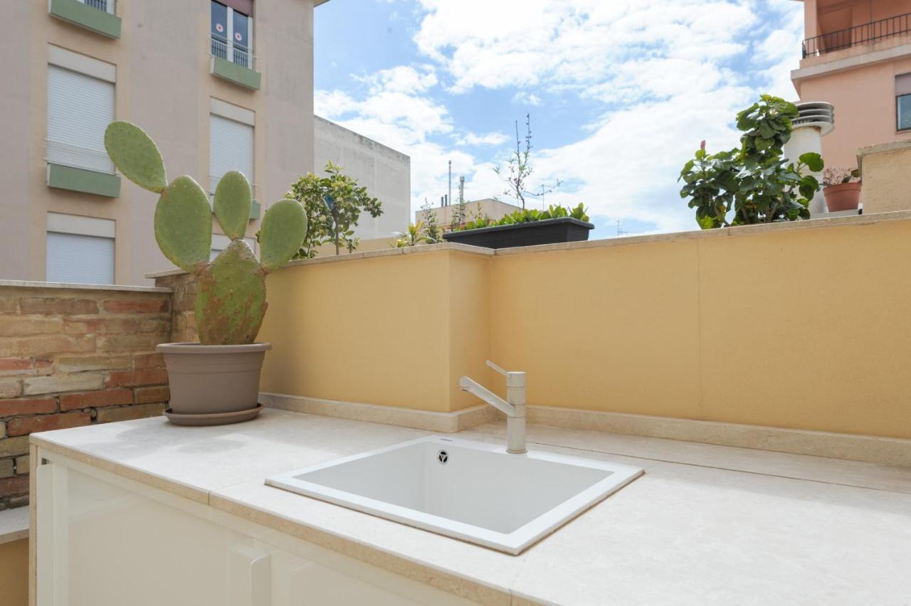 A Gem In The City Cagliari Exterior photo